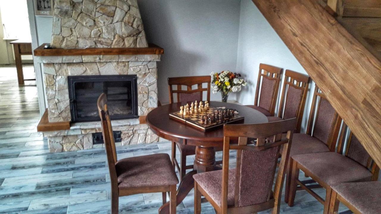 Conacul Mierii Villa Straseni Kültér fotó